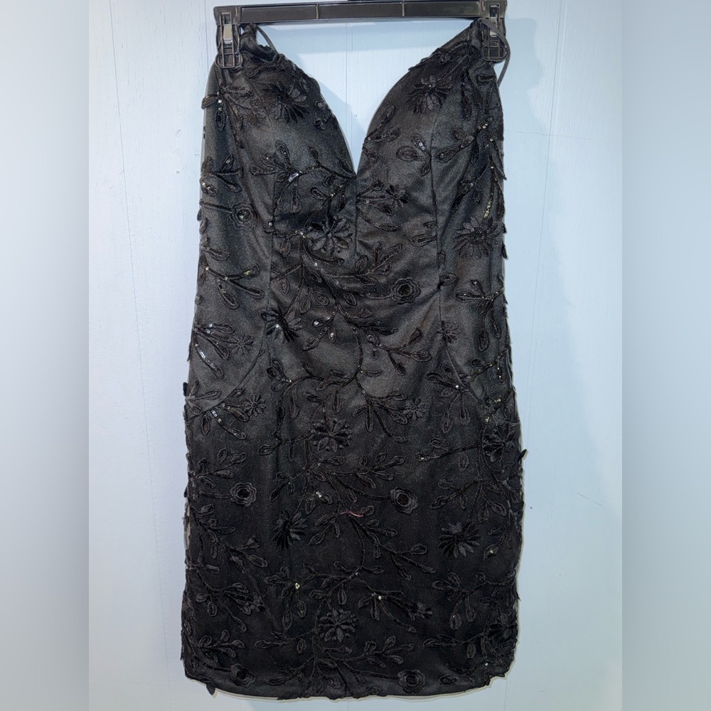 Vintage May Queen Black Embroidered Strapless Prom Dress Size 12